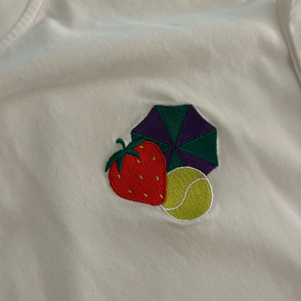 Wimbledon White Tee with Vibrant Embroidery - Picture 3 of 5